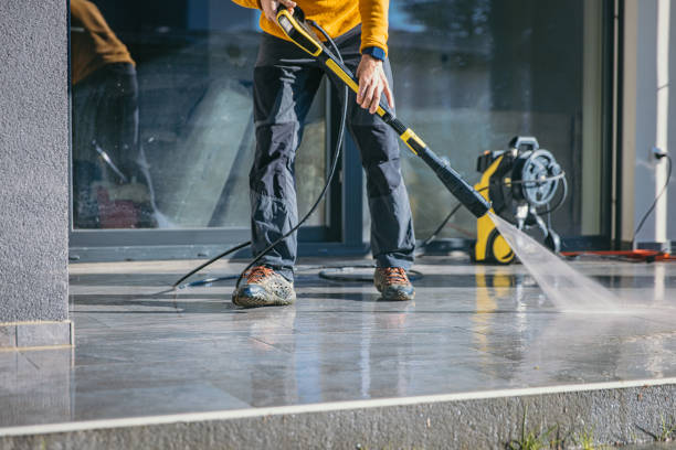 Best Factory Floor Cleaning  in Parsons, TN